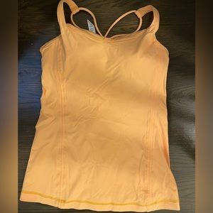 Lululemon top